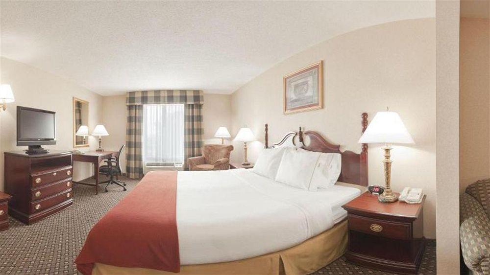 Holiday Inn Express & Suites By Ihg Chambersburg, An Ihg Hotel Eksteriør billede
